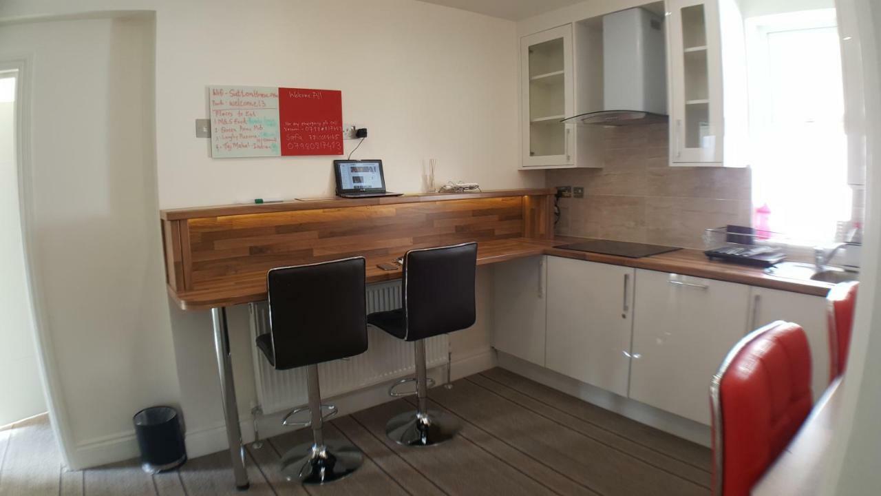 Heathrow-Windsor Guest House Slough Exteriör bild
