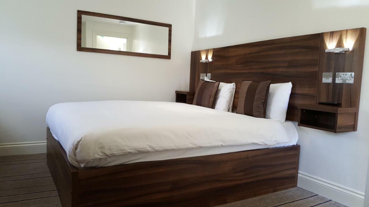 Heathrow-Windsor Guest House Slough Exteriör bild