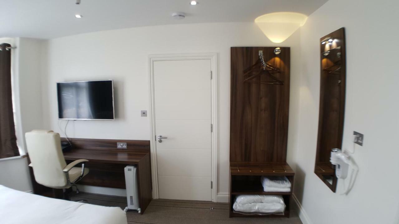 Heathrow-Windsor Guest House Slough Exteriör bild