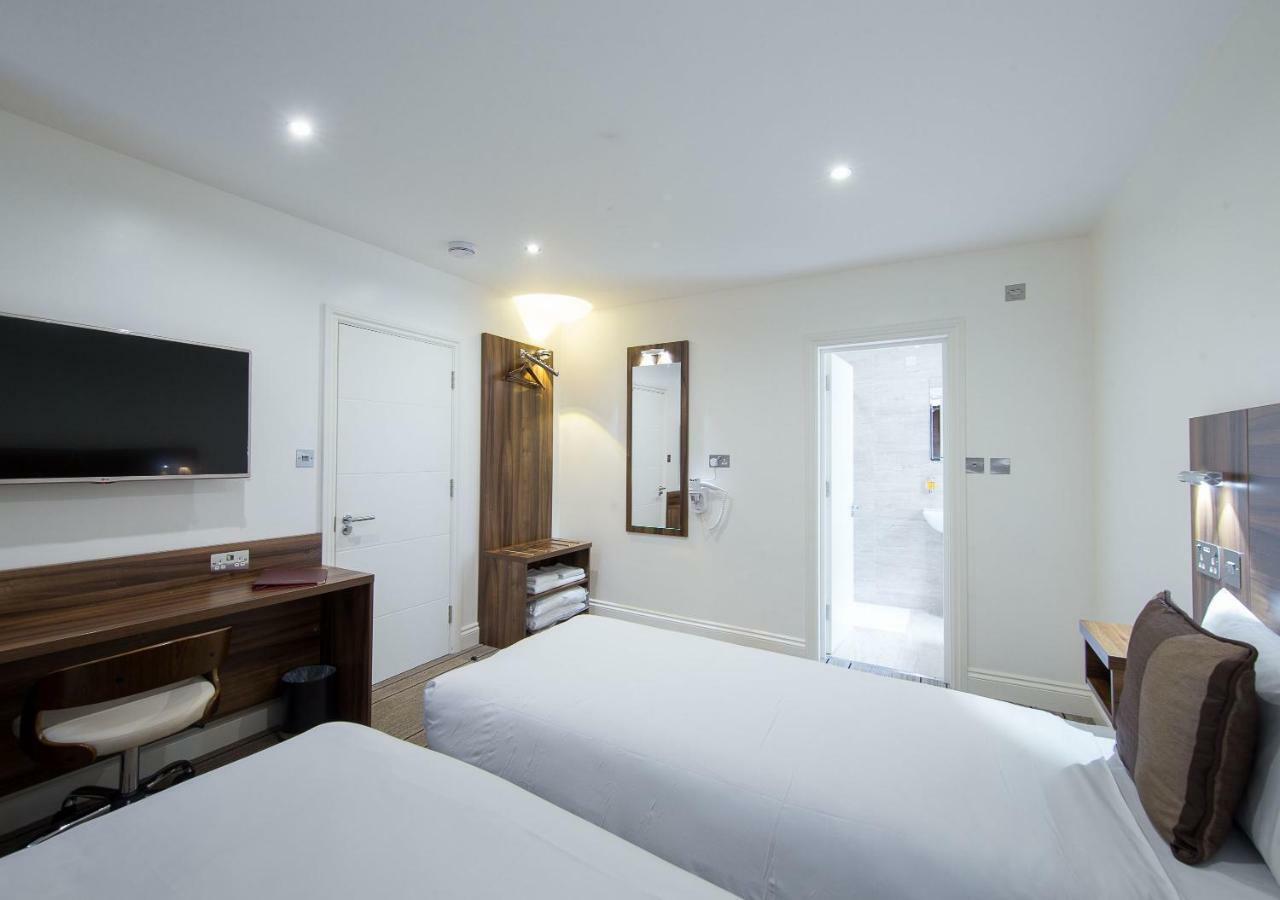 Heathrow-Windsor Guest House Slough Exteriör bild