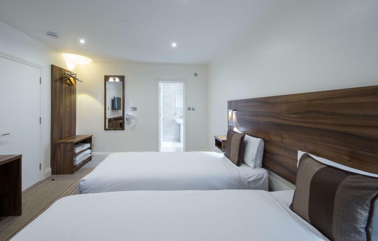 Heathrow-Windsor Guest House Slough Exteriör bild