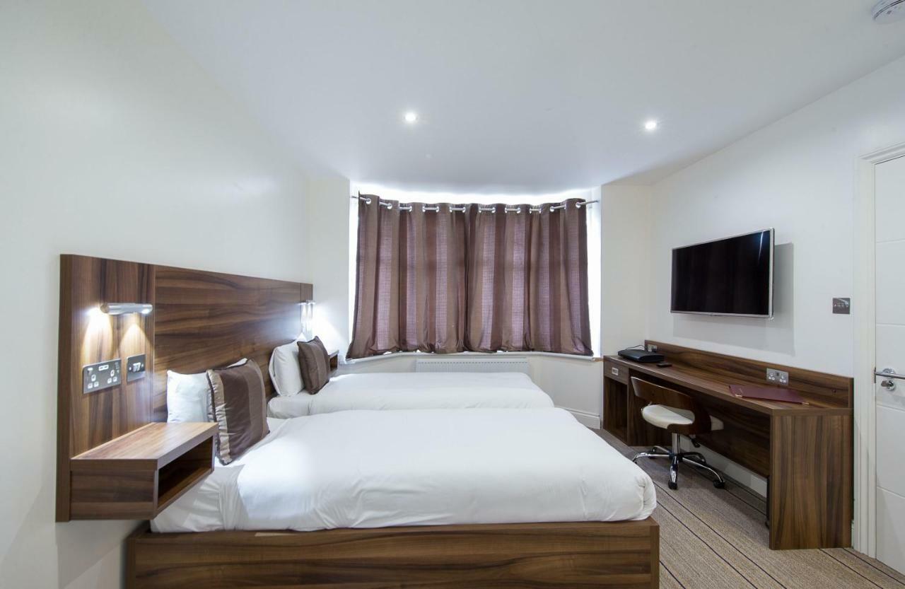 Heathrow-Windsor Guest House Slough Exteriör bild