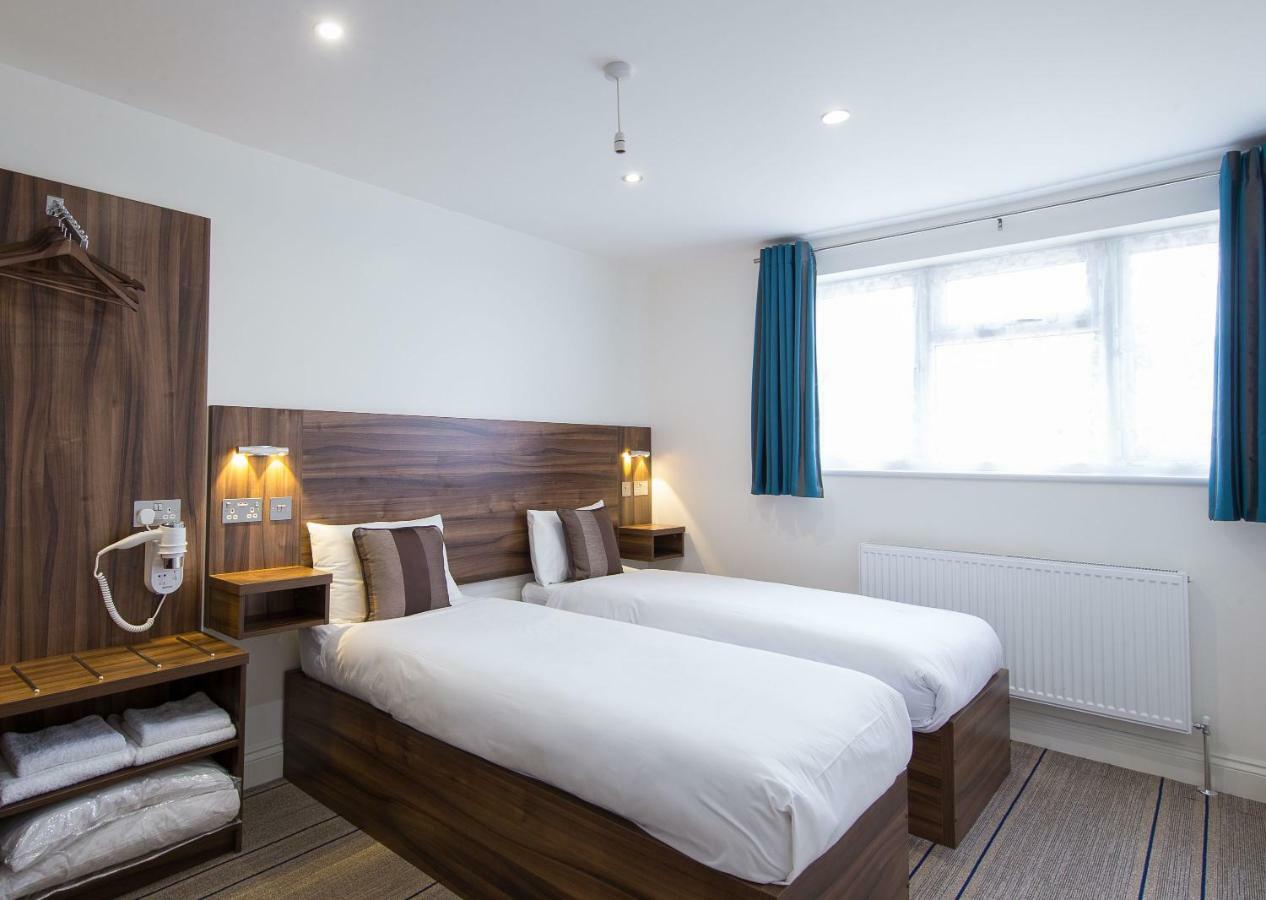 Heathrow-Windsor Guest House Slough Exteriör bild