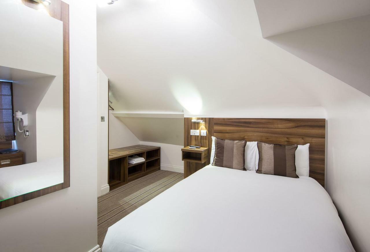 Heathrow-Windsor Guest House Slough Exteriör bild