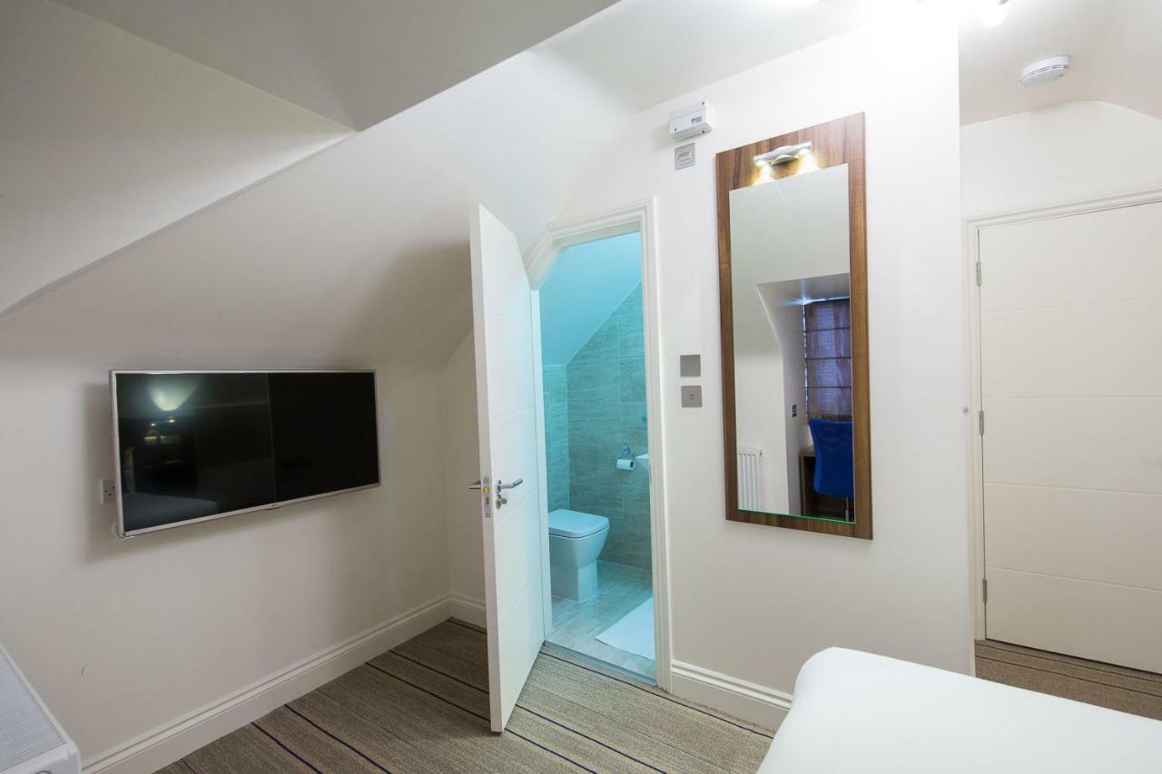 Heathrow-Windsor Guest House Slough Exteriör bild