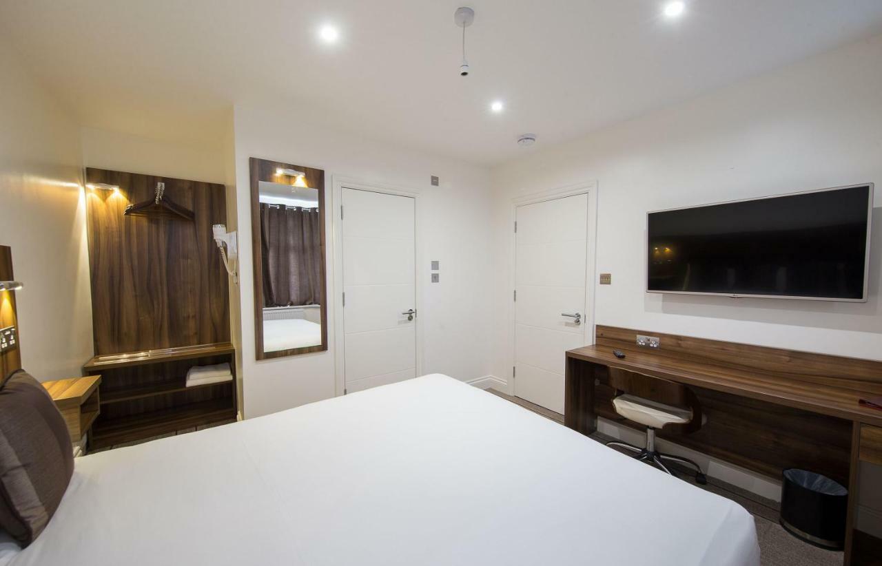 Heathrow-Windsor Guest House Slough Exteriör bild